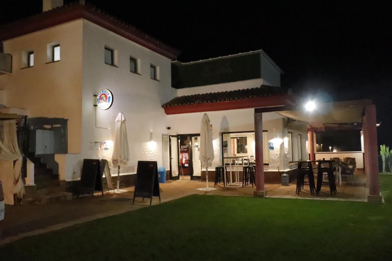 Hostal Restaurante Benalup Golf Экстерьер фото