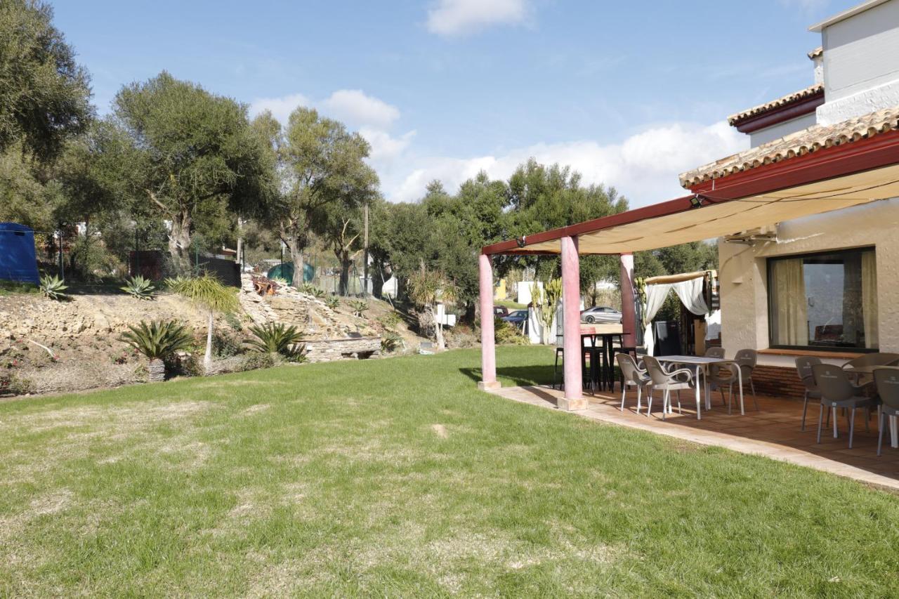Hostal Restaurante Benalup Golf Экстерьер фото